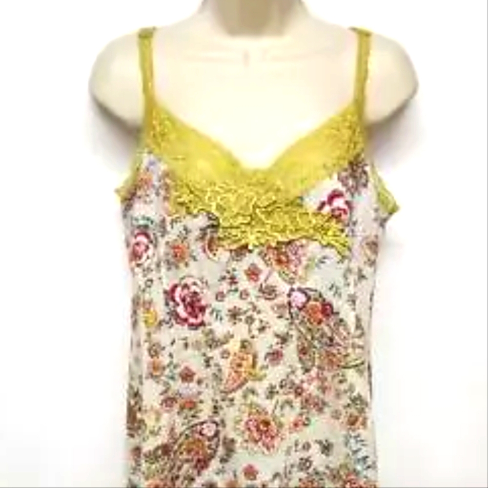 Soft Surroundings Feminine Lace, Floral Tank Top. Med